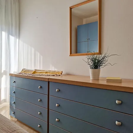 Lovely And Cozy Beachside Flat - Beahost Apartment